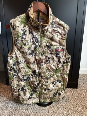 Brand new SITKA Waterfowl Series Kelvin Vest